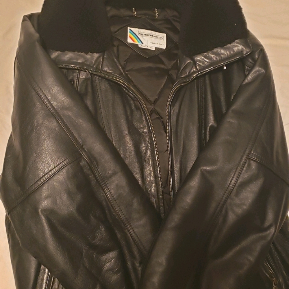 Vintage genuine leather bomber jacket